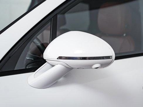 Certified 2023 Porsche Macan image 27