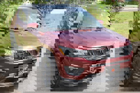 Used 2020 Jeep Compass Latitude w/ Cold Weather Group image 47