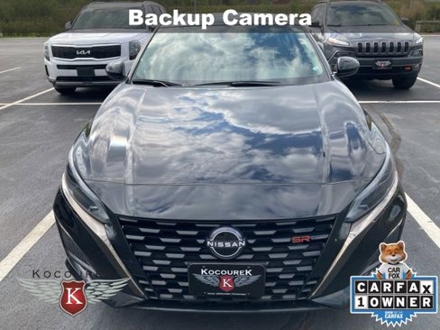 Used 2023 Nissan Altima 2.5 SR image 2