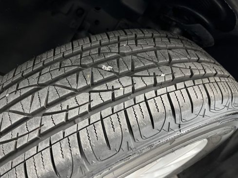 Used 2018 Jeep Cherokee Latitude Plus image 34