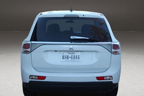 Used 2014 Mitsubishi Outlander SE image 8