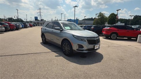 Certified 2023 Chevrolet Equinox RS image 2