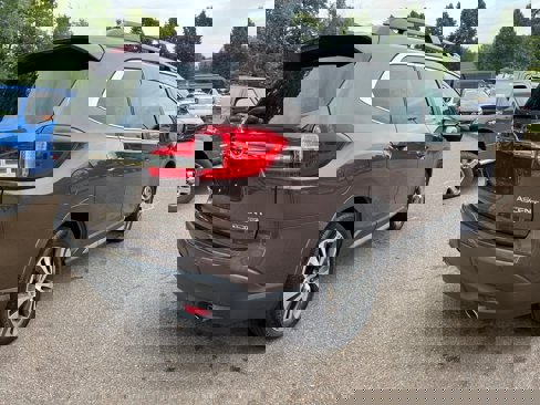 Used 2019 Subaru Ascent Limited image 7