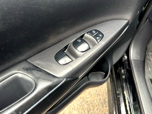Used 2019 Nissan Sentra SR image 26
