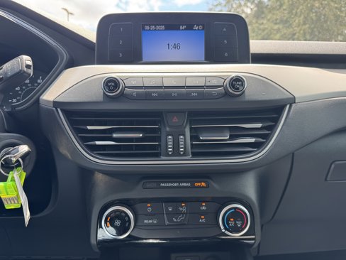 Certified 2022 Ford Escape S image 13