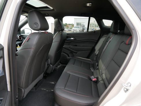 New 2026 Chevrolet Trax RS image 12