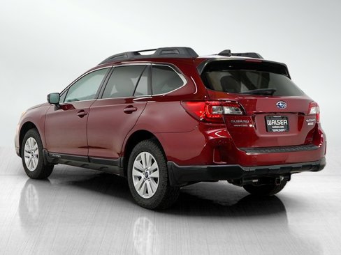 Used 2017 Subaru Outback 2.5i Premium image 3