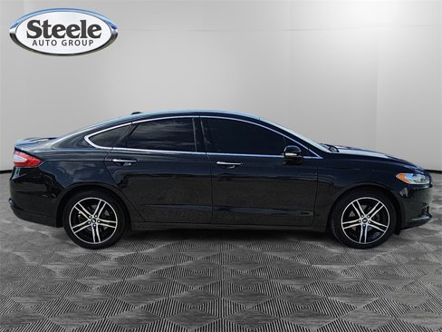 Used 2015 Ford Fusion Titanium image 6