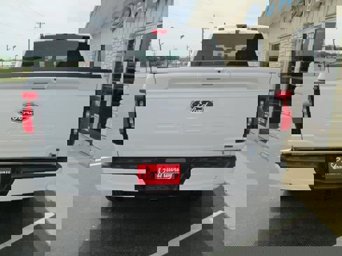 New 2025 Ford F150 Lightning Flash image 6