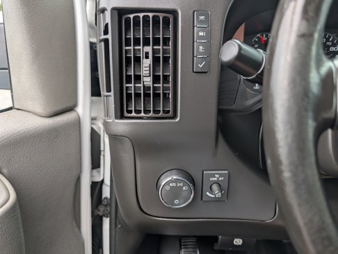Used 2021 Chevrolet Express 2500 w/ Driver Convenience Package image 20