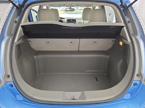 Used 2012 Nissan Leaf SL image 13