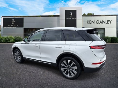 Used 2022 Lincoln Corsair Reserve image 5