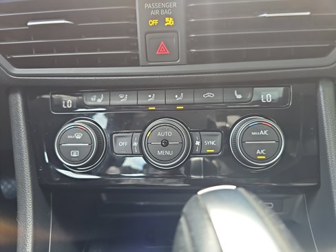 Used 2021 Volkswagen Jetta SEL image 23