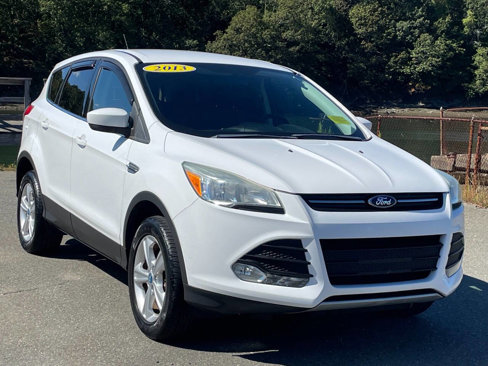 Used 2013 Ford Escape SE image 1