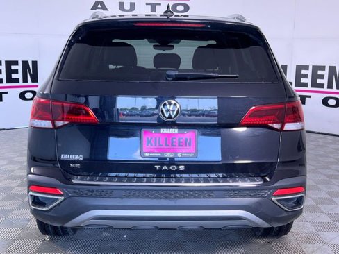 Used 2023 Volkswagen Taos SE image 6