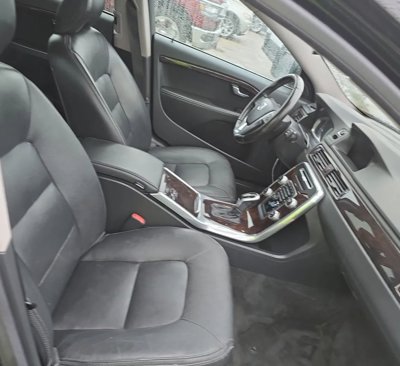 Used 2016 Volvo XC70 T5 Premier image 13