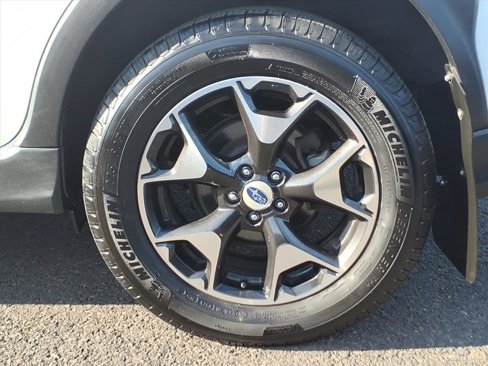 Used 2018 Subaru Crosstrek 2.0i Premium w/ Eyesight System image 19