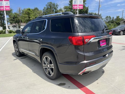 Used 2017 GMC Acadia Denali w/ Technology Package image 7