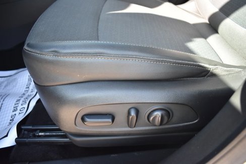 Used 2021 Buick Encore GX Select image 13