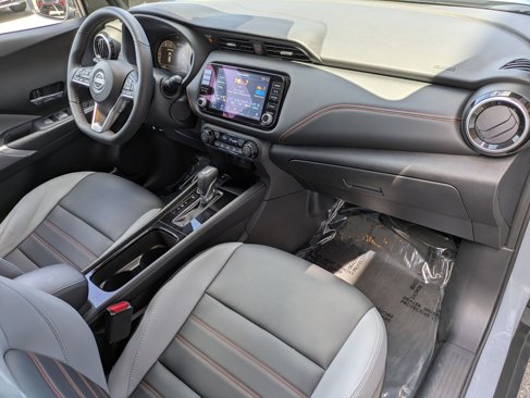 Certified 2024 Nissan Kicks SR image 34
