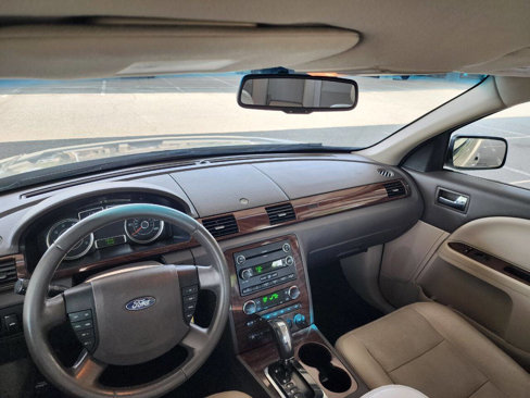 Used 2008 Ford Taurus SEL image 35