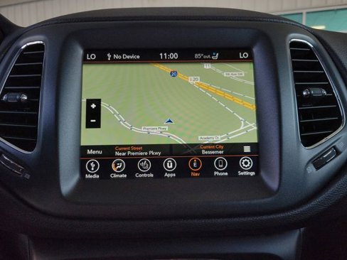 Used 2021 Jeep Compass Trailhawk image 17