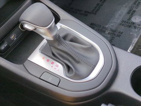 Used 2023 Kia Forte LXS w/ LXS Technology Package image 12