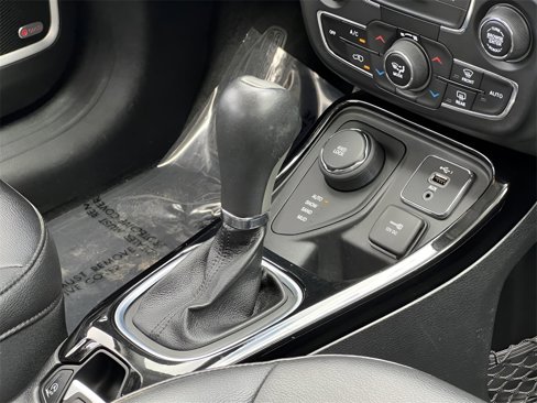 Used 2019 Jeep Compass Altitude image 35