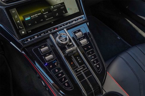 New 2026 Aston Martin V8 Vantage Coupe image 10