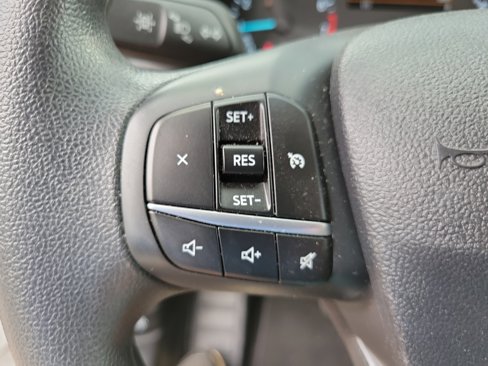Used 2021 Ford Escape SE image 29
