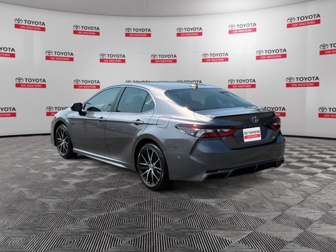 Certified 2024 Toyota Camry SE image 3