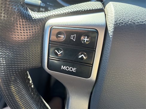 Used 2013 Toyota Tacoma 4x4 Access Cab V6 image 11
