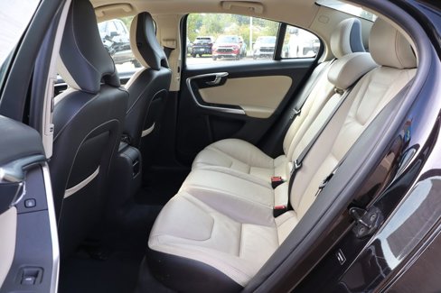 Used 2013 Volvo S60 T5 image 37