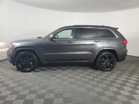 Used 2015 Jeep Grand Cherokee Altitude image 7