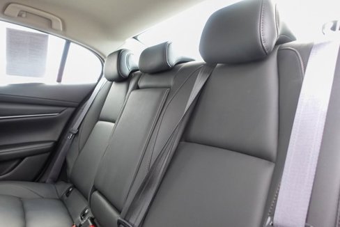 Used 2023 MAZDA MAZDA3 s image 24