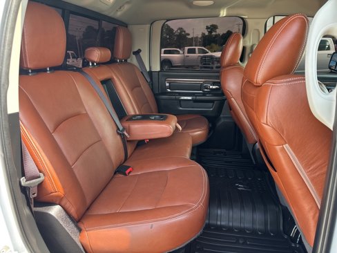 Used 2016 RAM 1500 Laramie image 17
