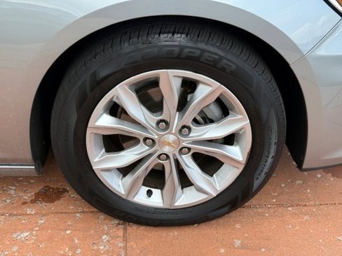 Used 2024 Chevrolet Malibu LT image 8