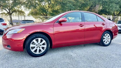 Used 2007 Toyota Camry XLE image 1