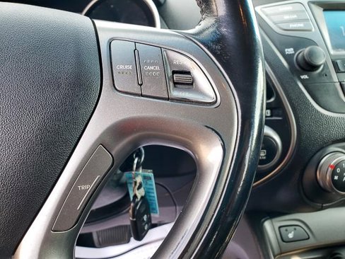Used 2014 Hyundai Tucson SE image 20