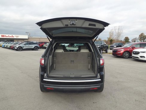 Used 2017 GMC Acadia Limited SLT image 10