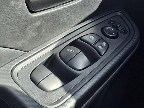 New 2025 Nissan Versa S w/ Trunk Package image 8