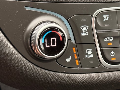 Used 2025 Chevrolet Malibu LT image 18
