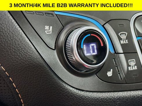 Used 2018 Chevrolet Equinox Premier image 20
