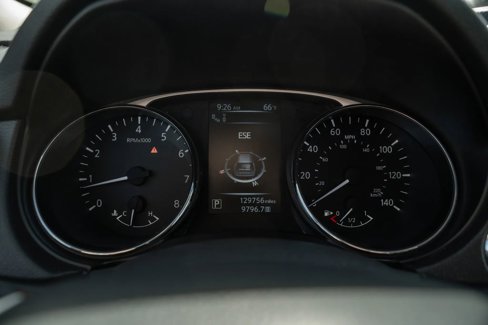 Used 2016 Nissan Rogue SL w/ SL Premium Package image 20