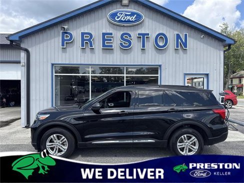 Certified 2022 Ford Explorer XLT image 1