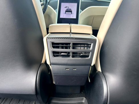 Used 2017 Tesla Model X 100D image 42