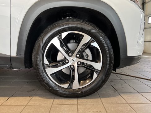 Used 2024 Chevrolet Trax RS w/ Driver Confidence Package image 12