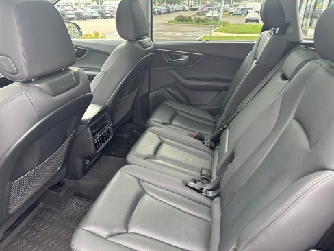 Used 2023 Audi Q7 3.0T Premium Plus w/ Premium Plus Package image 10