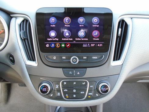 Used 2022 Chevrolet Malibu LT image 14