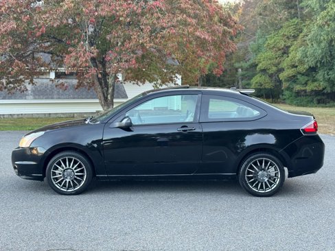 Used 2009 Ford Focus SES image 4